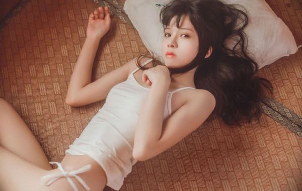 美女挨操视频_1080高清完整版