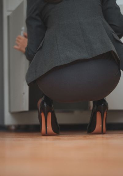 日韩AV白衬衫OL制服视频_BD免费观看电视剧
