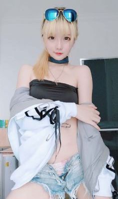亚洲va欧美va人人爽午夜_1080高清免费观看