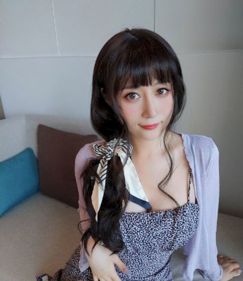 国产高颜值丰满美女在线_超清完整版观看