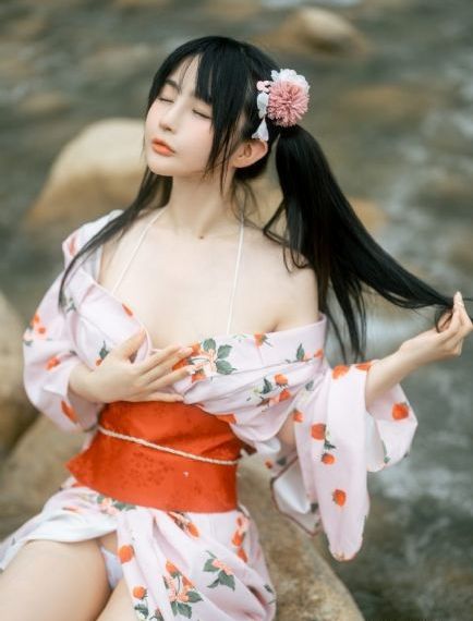 欧美激情在线观看视频免费的_免费超清在线观看