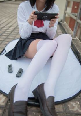 女教师日记2真弓伦子免费看_BD英语HD在线观看