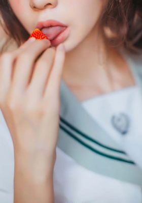 美女jizz_720电影完整版在线观看